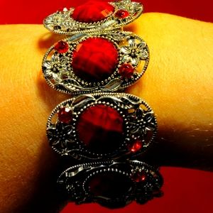 Jewellery - Boho Antique Silver Stretch Bangle red acrylic